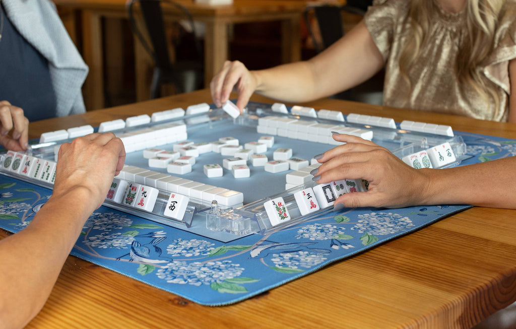 Mahjong Mat - Blue & White Bird